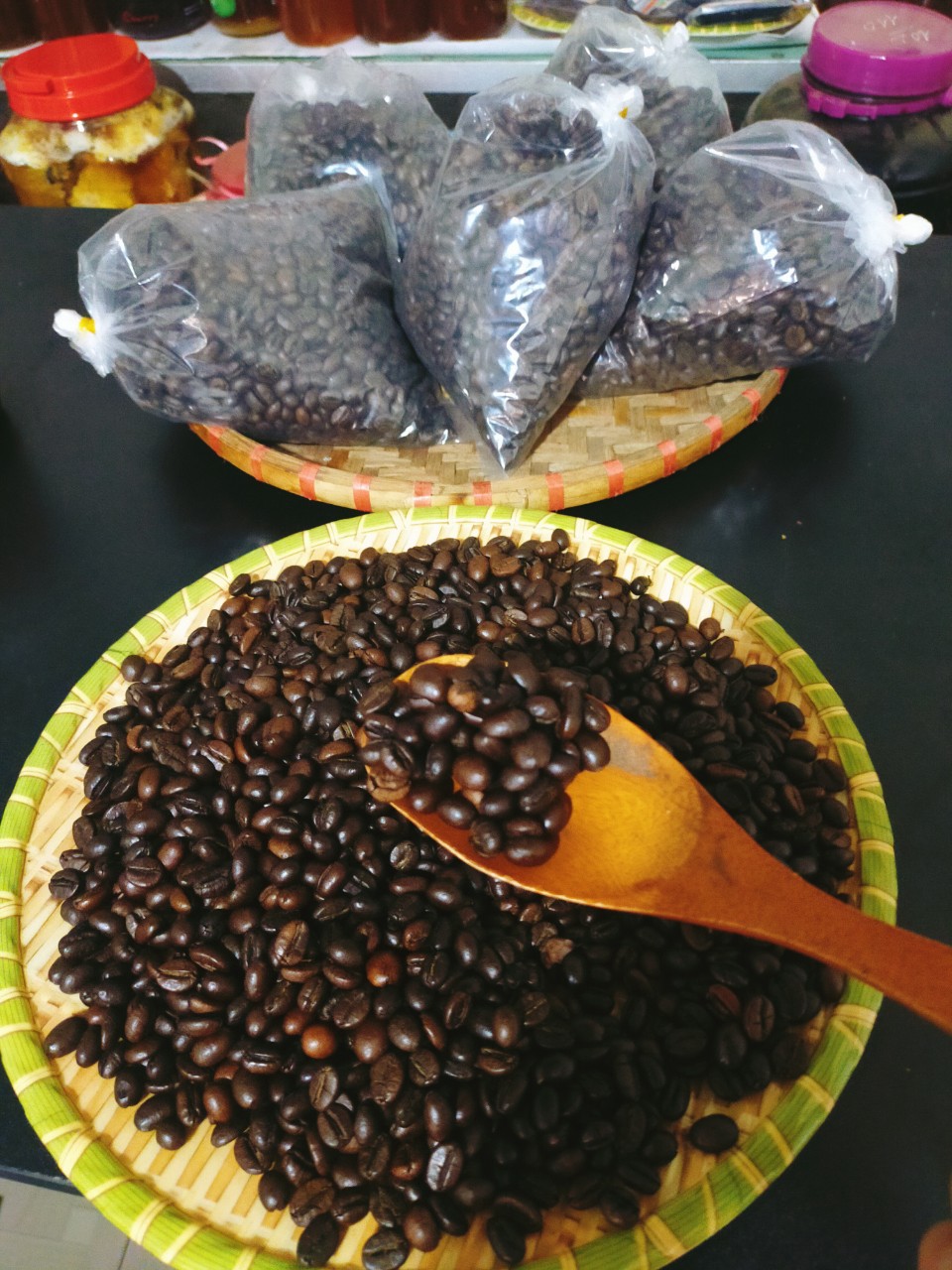 z4660338866490_ef2359e62211b1ec30d3b8d1294eede3 Cà phê nguyên chất