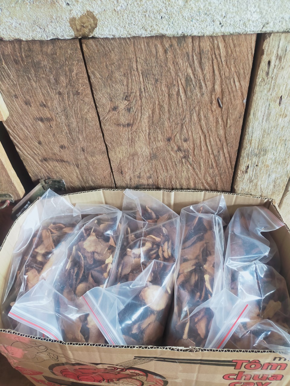 z4661073338876_08159a45bf594f20fef1275b1be2b3cc Củ khúc khắc